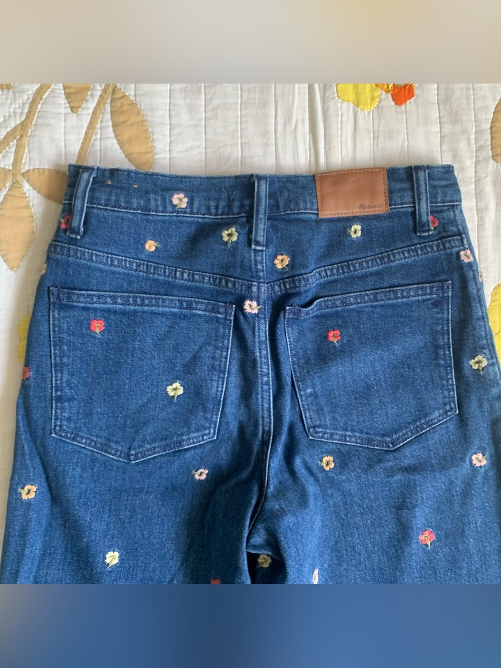 Madewell Wide-Leg Crop Jeans: Confetti Floral Embroidered Edition - Picture 14 of 16
